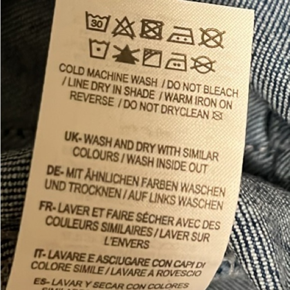 BODEN Denim, 99% Cotton, 4-Pocket, Mini, Belt Loops Skirt, Size 12R - Picture 6 of 6